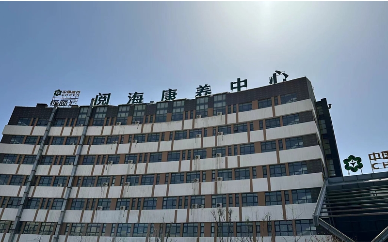 寧夏銀川市閱?？叼B(yǎng)中心供氧系統(tǒng)設(shè)備安裝